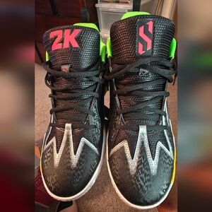 Puma Scoot Zeros 2K, also known as the "Shot Meter" colorway.